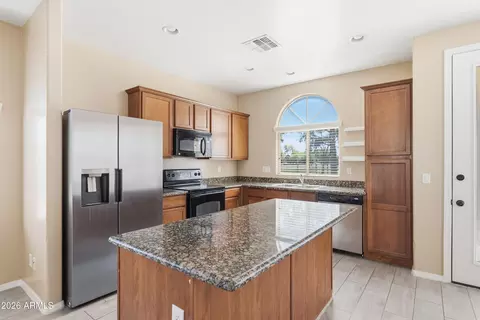 Kitchen - 3799 E Stampede Dr, Gilbert, AZ 85297 photo 1 of 2