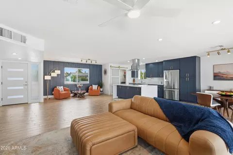 8607 E Jackrabbit Rd, Scottsdale, AZ 85250