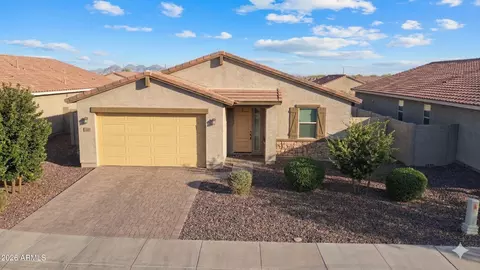 36810 N Camarillo Dr, San Tan Valley, AZ 85140