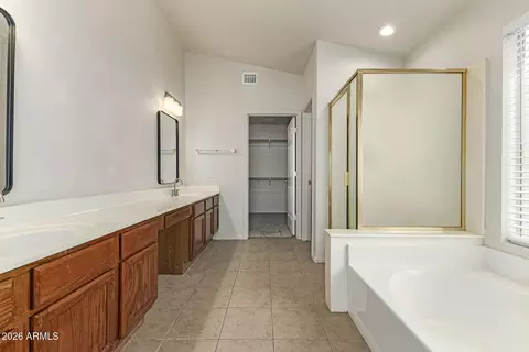 Bath - 1145 E Windsor Dr, Gilbert, AZ 85296 photo 1 of 2