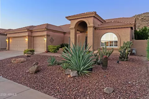 2502 E Glenhaven Dr, Phoenix, AZ 85048