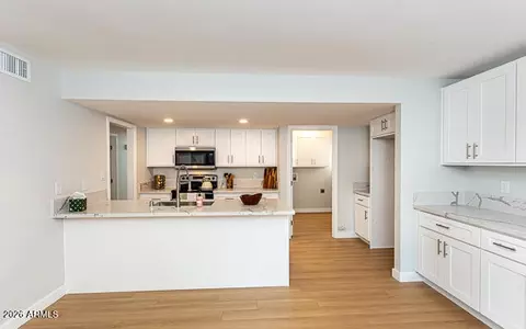 Kitchen - 974 W Sotol Loop, Miami, AZ 85539 photo 1 of 7