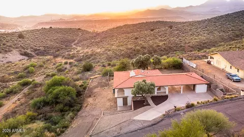 View/Area - 974 W Sotol Loop, Miami, AZ 85539 photo 2 of 10