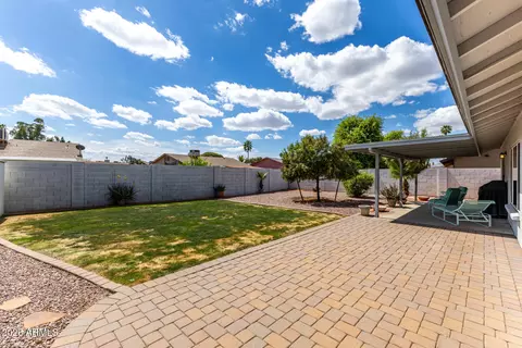 Exterior - 3351 W Juniper Ave, Phoenix, AZ 85053 photo 9 of 9
