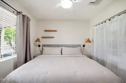 Bedroom - 4246 N 10th St, Phoenix, AZ 85014 photo 2 of 3