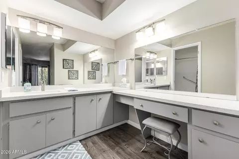 Bath - 7709 E Columbine Way, Mesa, AZ 85208 photo 1 of 3
