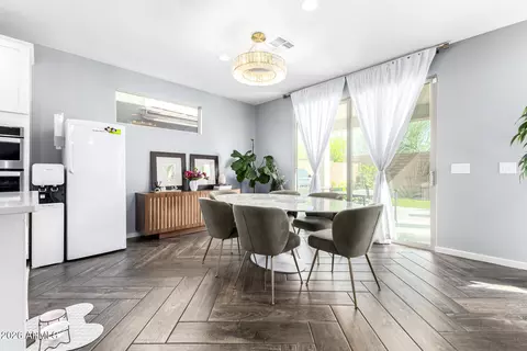 Dining - 3557 E Tina Dr, Phoenix, AZ 85050 photo 1 of 2
