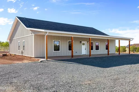 855 W 10th -- S, Saint Johns, AZ 85936