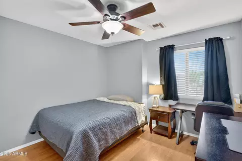 Bedroom - 4719 E Rockledge Rd, Phoenix, AZ 85044 photo 6 of 8