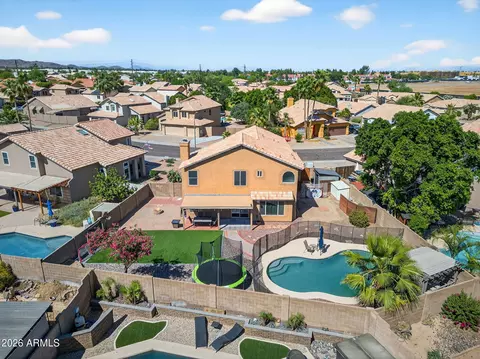 View/Area - 4719 E Rockledge Rd, Phoenix, AZ 85044 photo 8 of 16