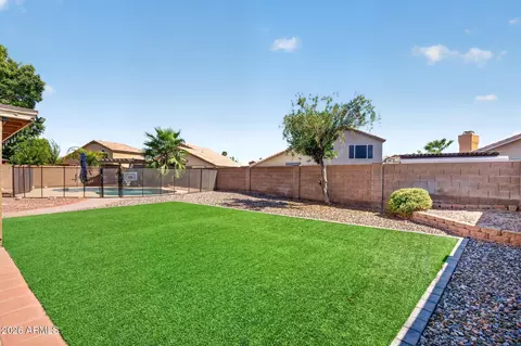 Exterior - 4719 E Rockledge Rd, Phoenix, AZ 85044 photo 5 of 9