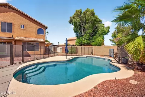 Exterior - 4719 E Rockledge Rd, Phoenix, AZ 85044 photo 7 of 9