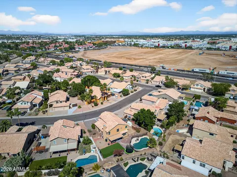 View/Area - 4719 E Rockledge Rd, Phoenix, AZ 85044 photo 13 of 16