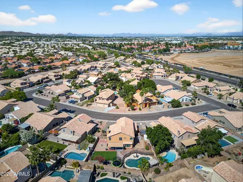 View/Area - 4719 E Rockledge Rd, Phoenix, AZ 85044 photo 11 of 16
