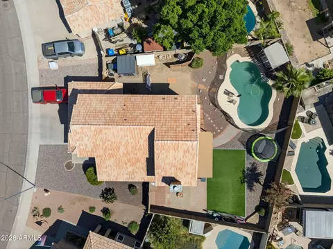 View/Area - 4719 E Rockledge Rd, Phoenix, AZ 85044 photo 3 of 16