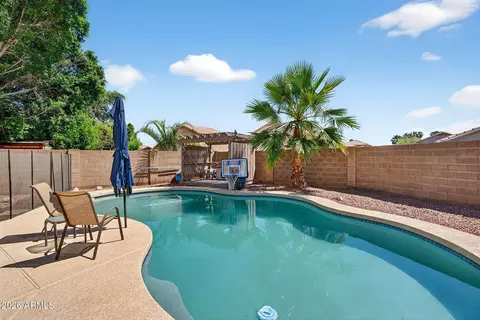 Exterior - 4719 E Rockledge Rd, Phoenix, AZ 85044 photo 8 of 11