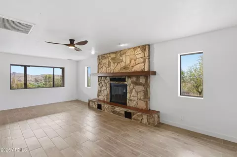 50824 N 296th Ave, Wickenburg, AZ 85390