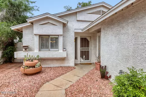 506 W Beverly Ln, Phoenix, AZ 85023