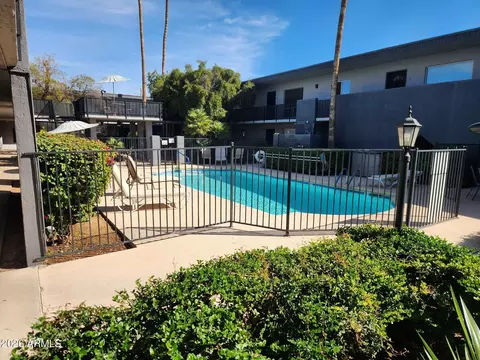 Exterior - 3230 E Pinchot Ave #3, Phoenix, AZ 85018 photo 2 of 6