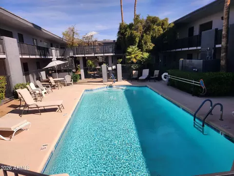 Exterior - 3230 E Pinchot Ave #3, Phoenix, AZ 85018 photo 3 of 6