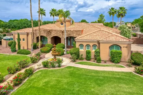 2726 E Via Del Arboles St, Gilbert, AZ 85298