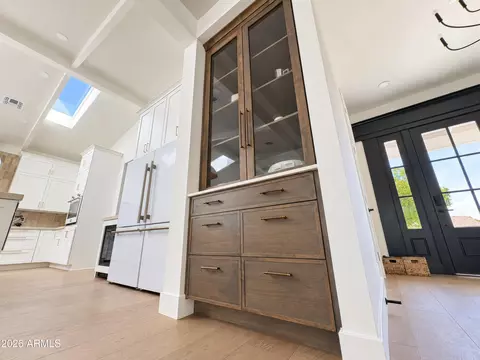 Entry Way - 4048 Edgemont Ave, Phoenix, AZ 85008 photo 1 of 5