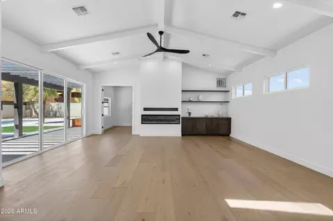 Living - 4048 Edgemont Ave, Phoenix, AZ 85008 photo 1 of 3