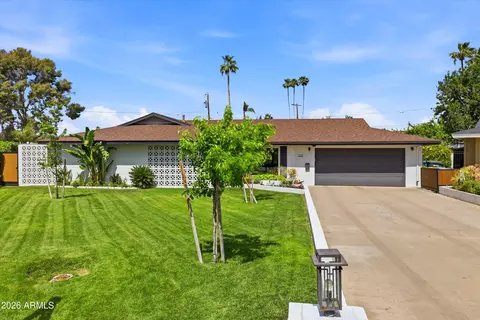 7528 N 6th Pl, Phoenix, AZ 85020