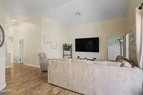 Living - 4725 E Brown Rd #70, Mesa, AZ 85205 photo 3 of 3