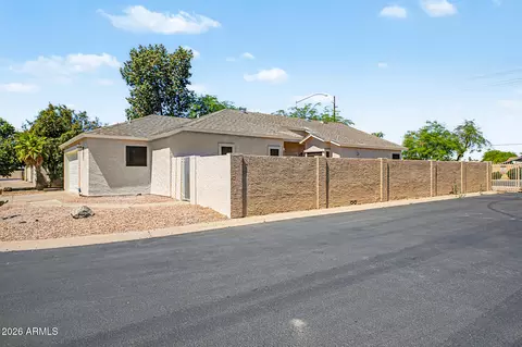 Exterior - 4725 E Brown Rd #70, Mesa, AZ 85205 photo 1 of 4