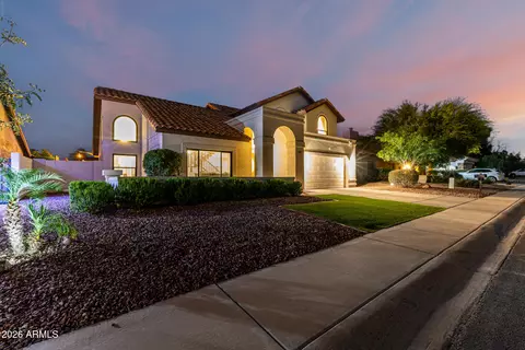 Exterior - 3533 E Saltsage Dr, Phoenix, AZ 85048 photo 3 of 9