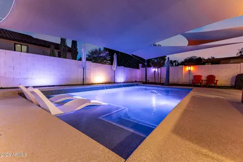 Exterior - 3533 E Saltsage Dr, Phoenix, AZ 85048 photo 7 of 9