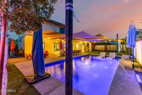 Exterior - 3533 E Saltsage Dr, Phoenix, AZ 85048 photo 6 of 9