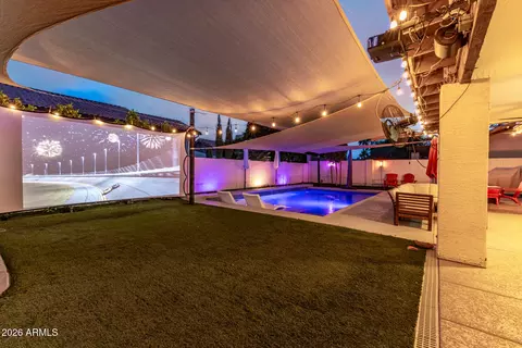 Exterior - 3533 E Saltsage Dr, Phoenix, AZ 85048 photo 5 of 9