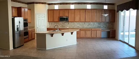 Kitchen - 26231 N 45th Dr, Phoenix, AZ 85083 photo 1 of 3