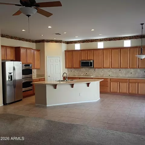 Kitchen - 26231 N 45th Dr, Phoenix, AZ 85083 photo 2 of 3