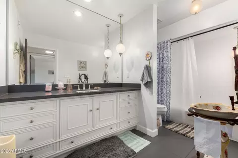 Bath - 3650 E Quenton Dr #5, Mesa, AZ 85215 photo 3 of 6