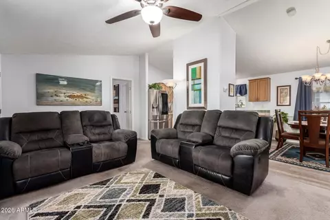 9822 E Main St #3, Mesa, AZ 85207
