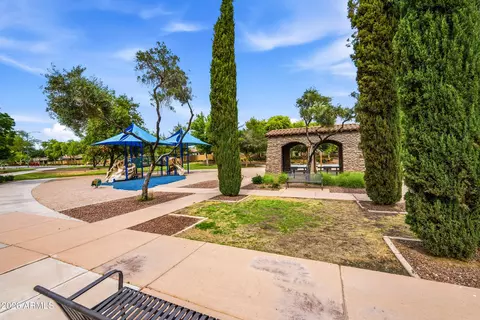 Exterior - 11153 E Sonrisa Ave, Mesa, AZ 85212 photo 13 of 14