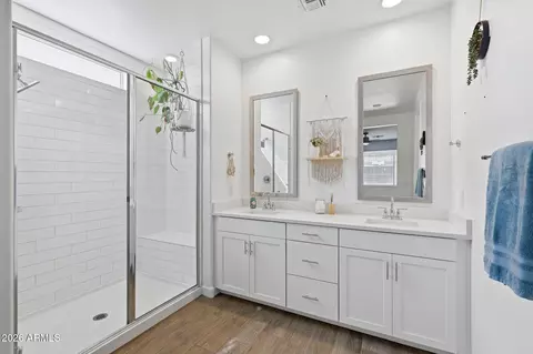 Bath - 2208 E Palmdale Ln, Gilbert, AZ 85298 photo 1 of 2