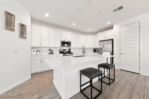 Kitchen - 2208 E Palmdale Ln, Gilbert, AZ 85298 photo 1 of 2