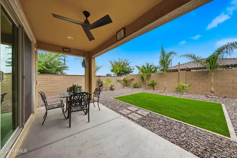 Exterior - 2208 E Palmdale Ln, Gilbert, AZ 85298 photo 11 of 14
