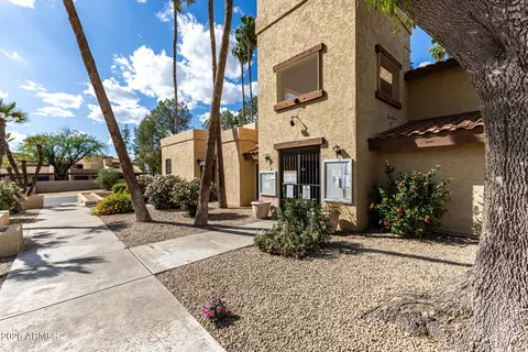 Exterior - 8231 N 21st Dr #E208, Phoenix, AZ 85021 photo 6 of 11