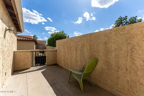 Exterior - 8231 N 21st Dr #E208, Phoenix, AZ 85021 photo 3 of 11