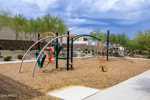 View/Area - 9818 S 7th Pl, Phoenix, AZ 85042 photo 9 of 9