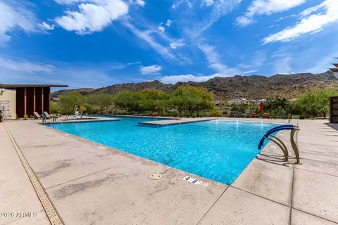 Exterior - 9818 S 7th Pl, Phoenix, AZ 85042 photo 14 of 14