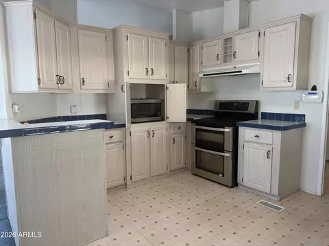 2208 W Baseline Ave #102, Apache Junction, AZ 85120 photo 2