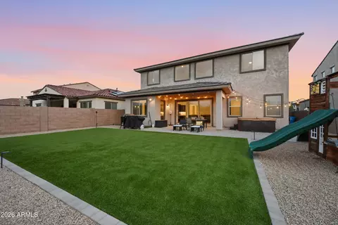 Exterior - 114 E Pasaro Dr, Phoenix, AZ 85085 photo 3 of 5