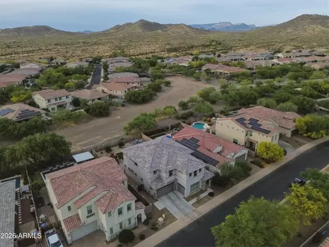 View/Area - 114 E Pasaro Dr, Phoenix, AZ 85085 photo 1 of 5