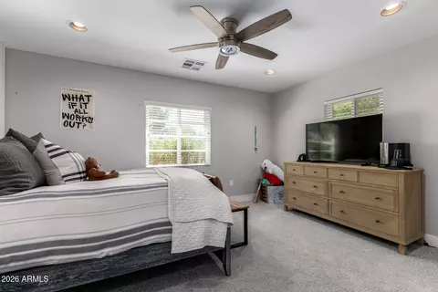 Bedroom - 4008 E Fairmount Ave, Phoenix, AZ 85018 photo 4 of 7